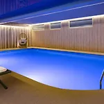 Europe & Hotel