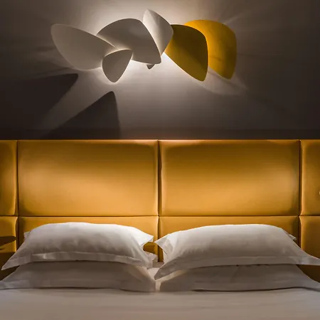 Europe & Hotel