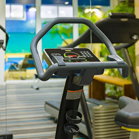 Europe & 3* クリシー